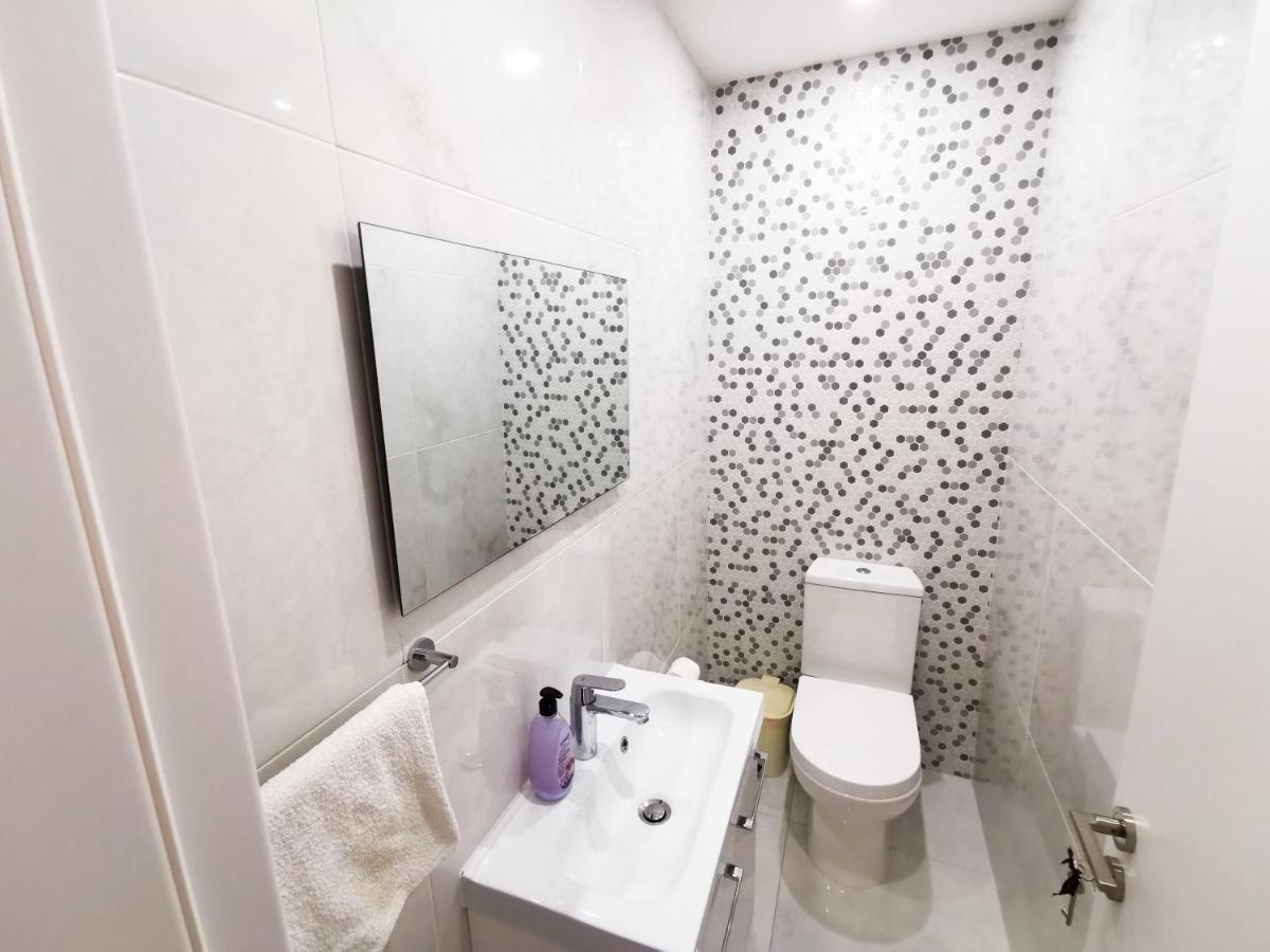 Sunny Daze Seaview Apartment Larnaca Exterior foto
