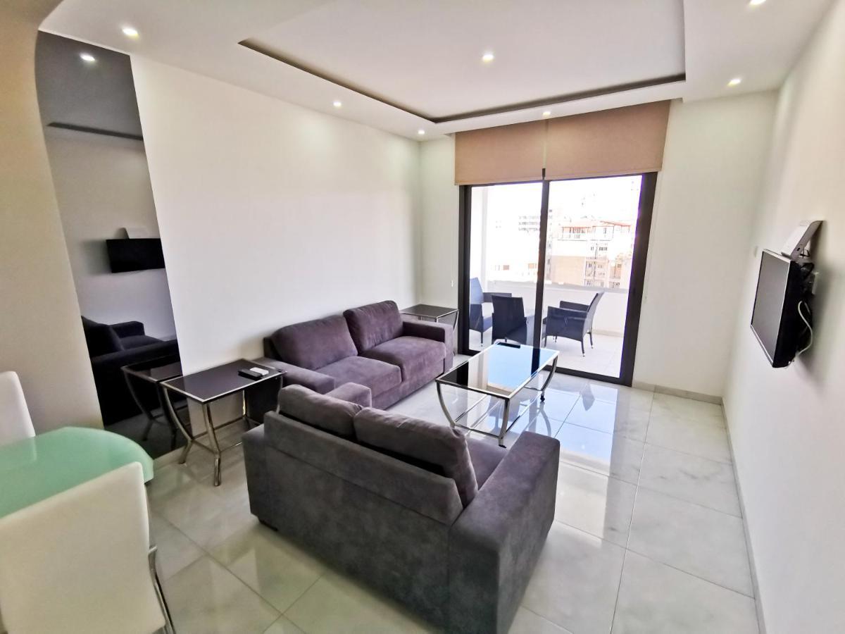 Sunny Daze Seaview Apartment Larnaca Exterior foto
