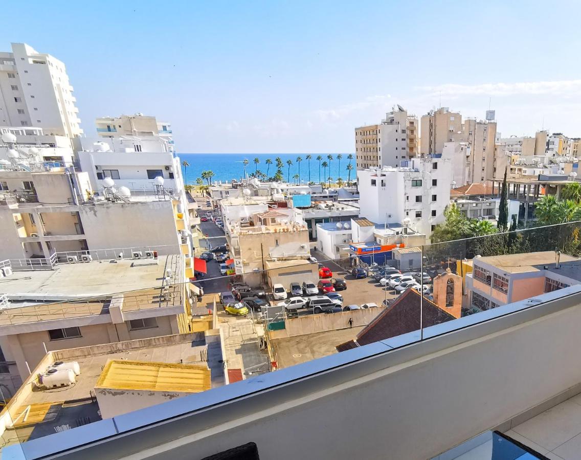 Sunny Daze Seaview Apartment Larnaca Exterior foto